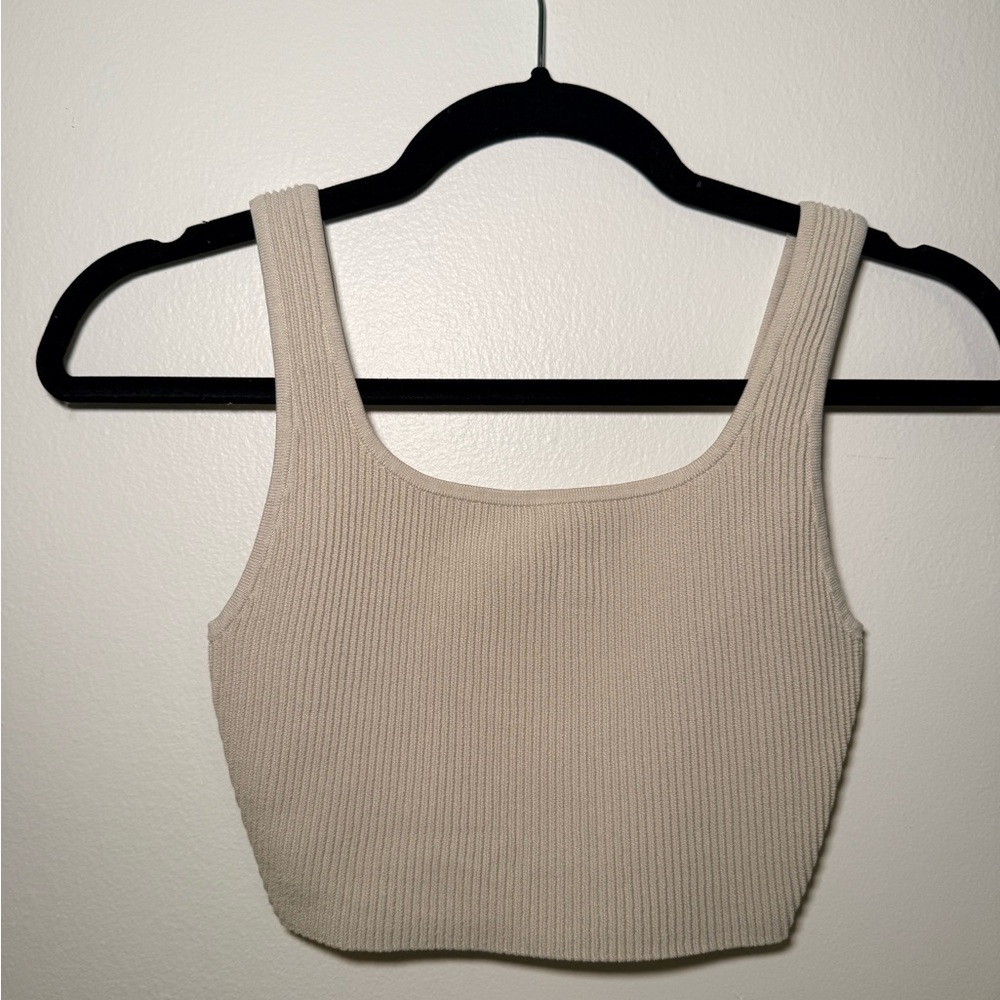 Aritzia  Babaton Beige Sculpt Knit Squareneck Cropped Tank